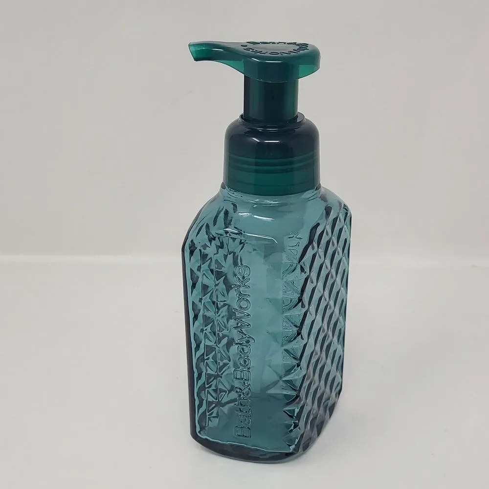 Bath & Body Works Faceted GREEN Glass Foaming Soap Dispenser Holder